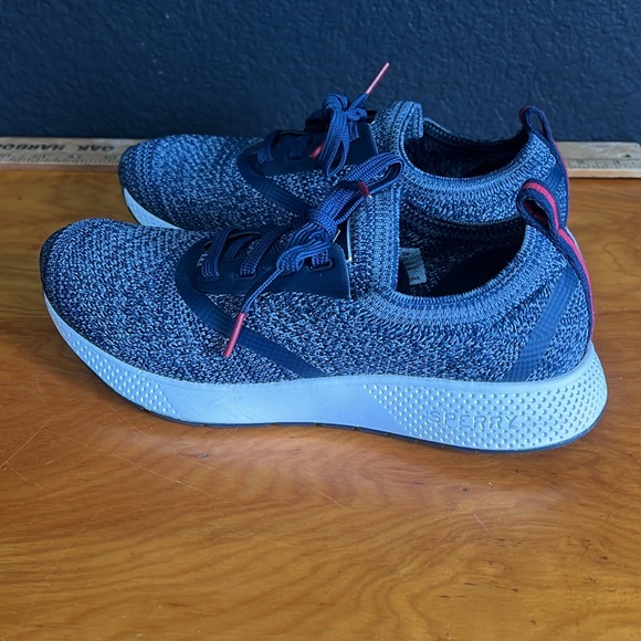 Sperry Women’s sneaker US 8 - Picture 2 of 7